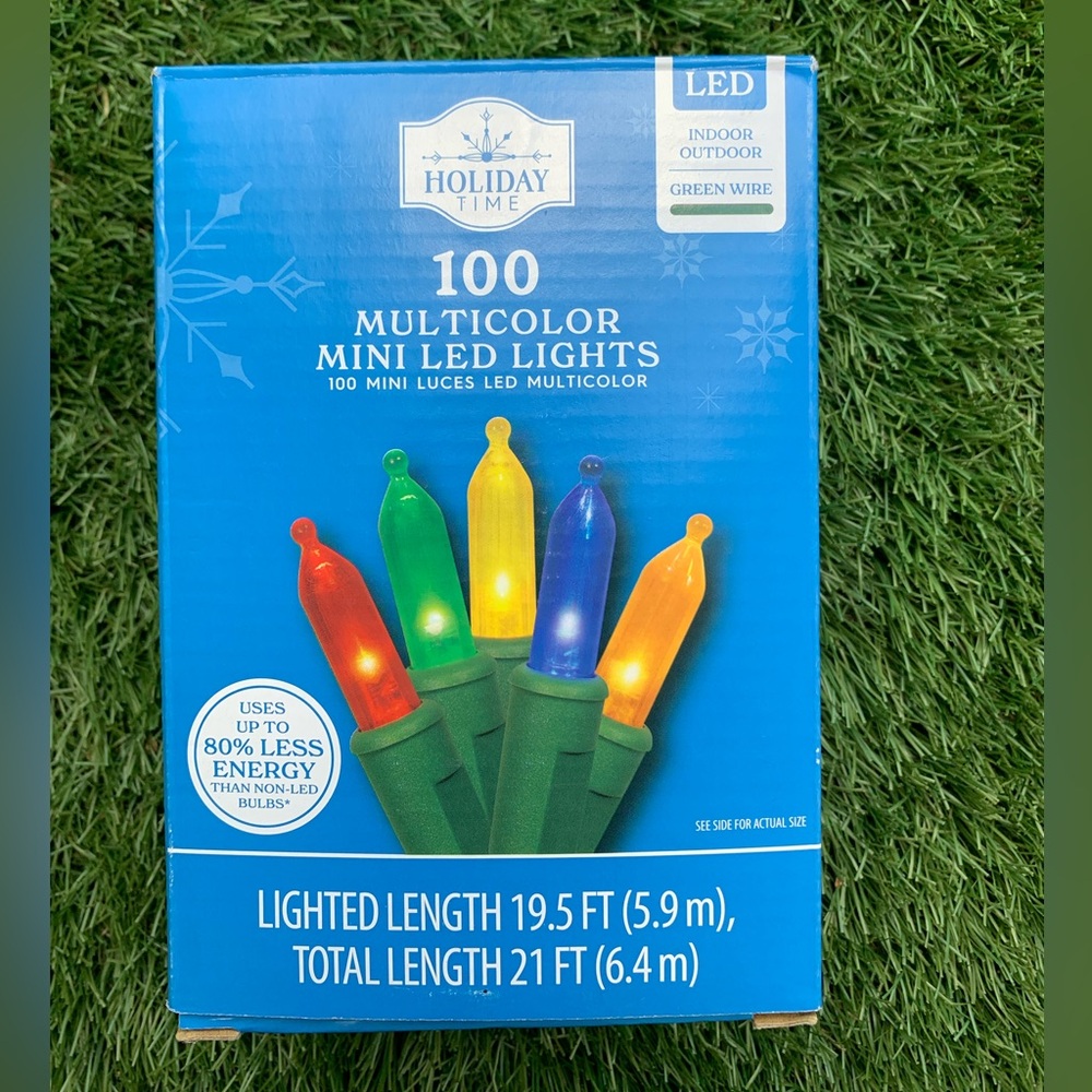 HOLIDAY STRING LIGHTS 100ct multicolored mini led lights. Never been used. New!